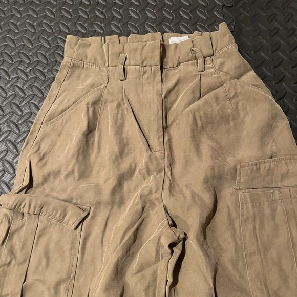 H&M paper bag pants size 4 - Picture 3 of 6